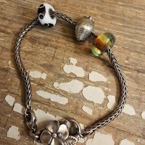 Troll bracelet